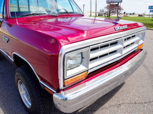 Used 1988 Dodge D/W Truck 100 AWD/4WD image 24