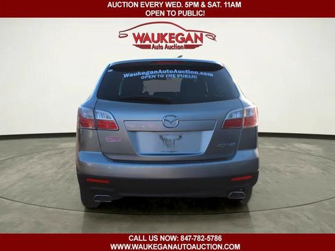 Used 2011 MAZDA CX-9 Touring image 5