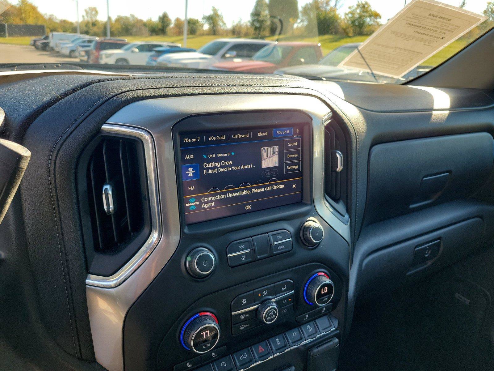 Used 2021 Chevrolet Silverado 1500 LT Trail Boss w/ LT Trail Boss Premium Package AWD/4WD image 27