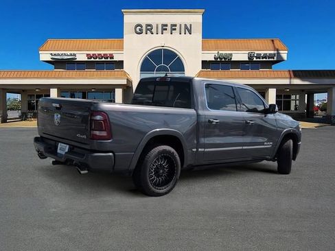 Used 2022 RAM 1500 Limited w/ Body Color Bumper Group AWD/4WD image 4