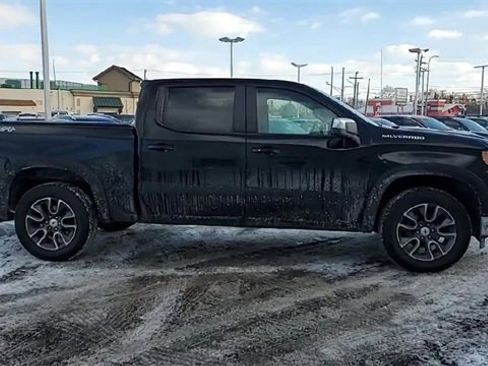 Certified 2022 Chevrolet Silverado 1500 LT image 9