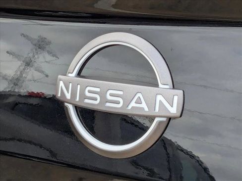 Used 2025 Nissan Altima 2.5 SV image 8