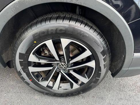 Used 2024 Volkswagen Tiguan S FWD image 7