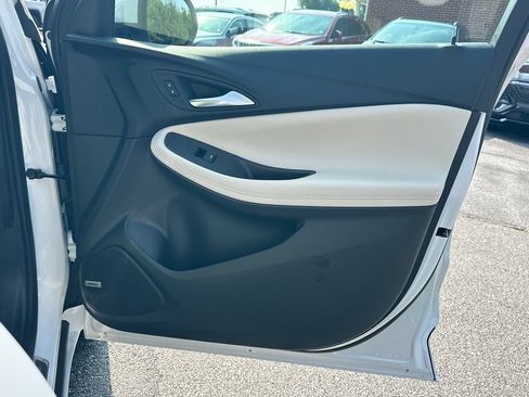 New 2026 Buick Encore GX Avenir w/ Avenir Convenience Package FWD image 15