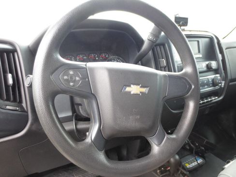 Used 2017 Chevrolet Silverado 2500 W/T image 8