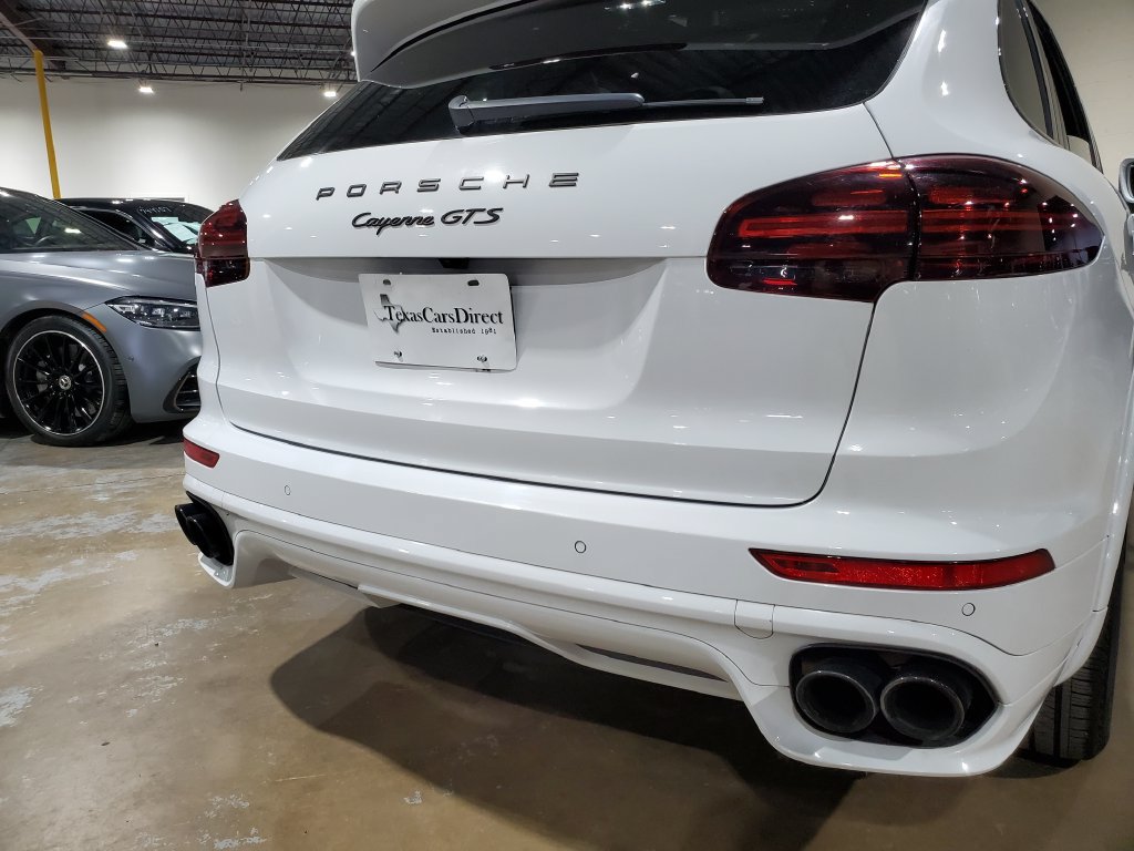 Used 2016 Porsche Cayenne GTS AWD/4WD image 44