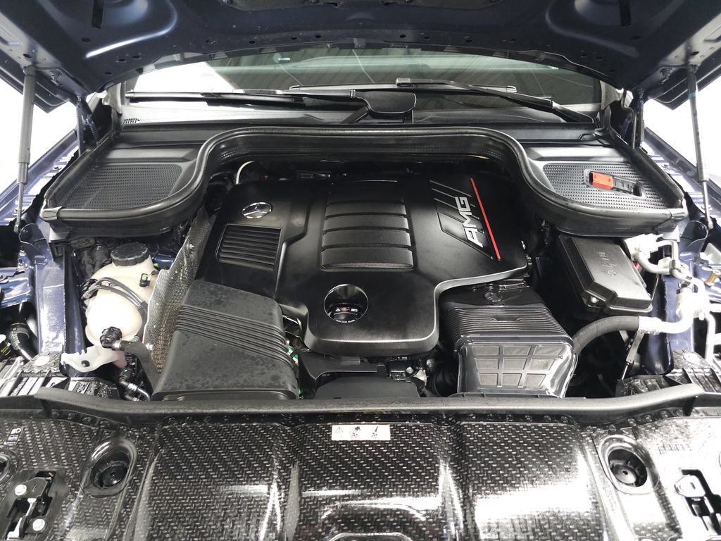 Used 2025 Mercedes-Benz GLE 53 AMG 4MATIC w/ AMG Night Package image 37