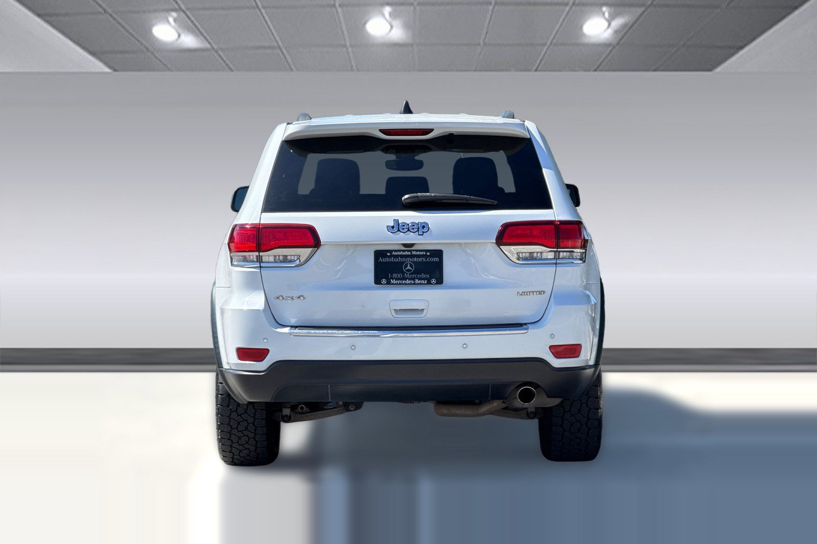 Used 2020 Jeep Grand Cherokee Limited w/ Luxury Group II AWD/4WD image 10
