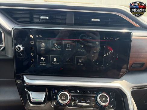 Used 2023 GMC Sierra 1500 Denali Ultimate AWD/4WD image 18