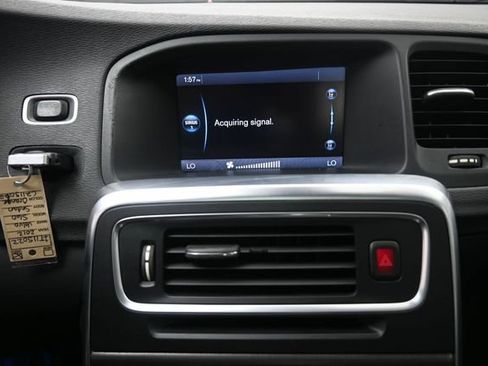 Used 2012 Volvo S60 T5 FWD image 12