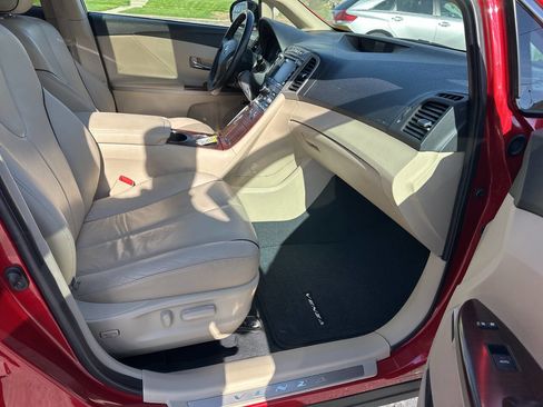 Used 2009 Toyota Venza AWD image 13