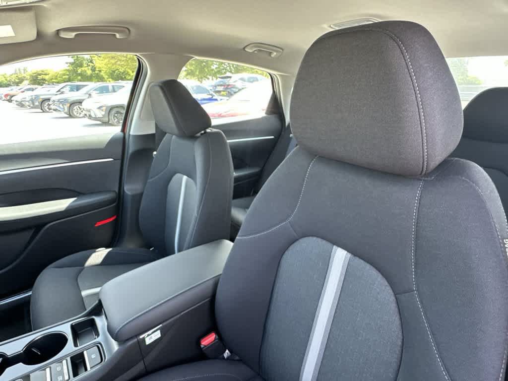 New 2026 Hyundai Sonata SE FWD image 17