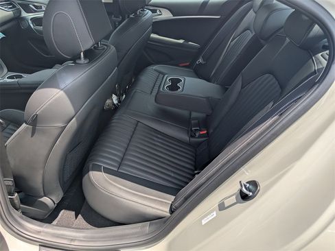 New 2026 Genesis G70 2.5T Prestige image 12