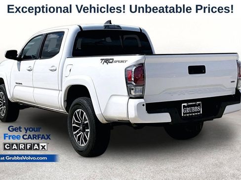 Used 2023 Toyota Tacoma TRD Sport w/ Technology Package RWD image 14