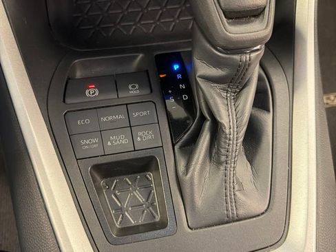 Used 2024 Toyota RAV4 XLE w/ Weather Package AWD/4WD image 9