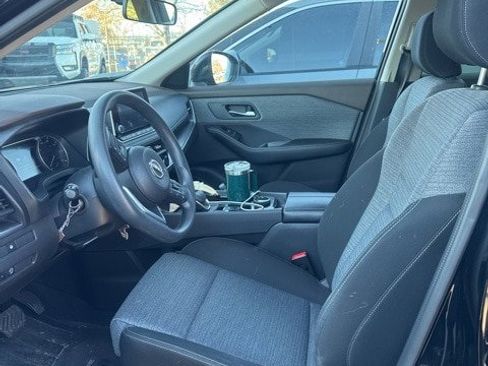 Used 2023 Nissan Rogue SV image 6