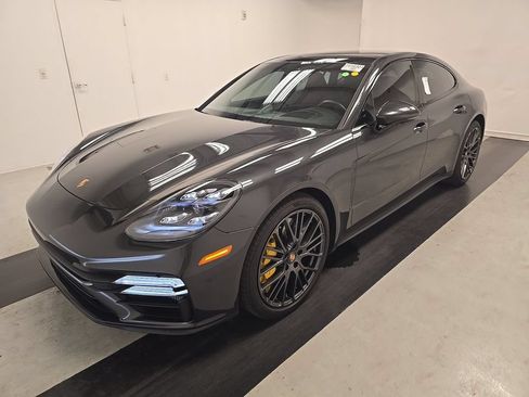 Used 2021 Porsche Panamera Turbo S AWD/4WD image 2