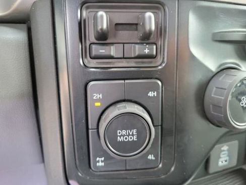 New 2025 Ford F250 XL w/ 360-Degree Camera Package image 27