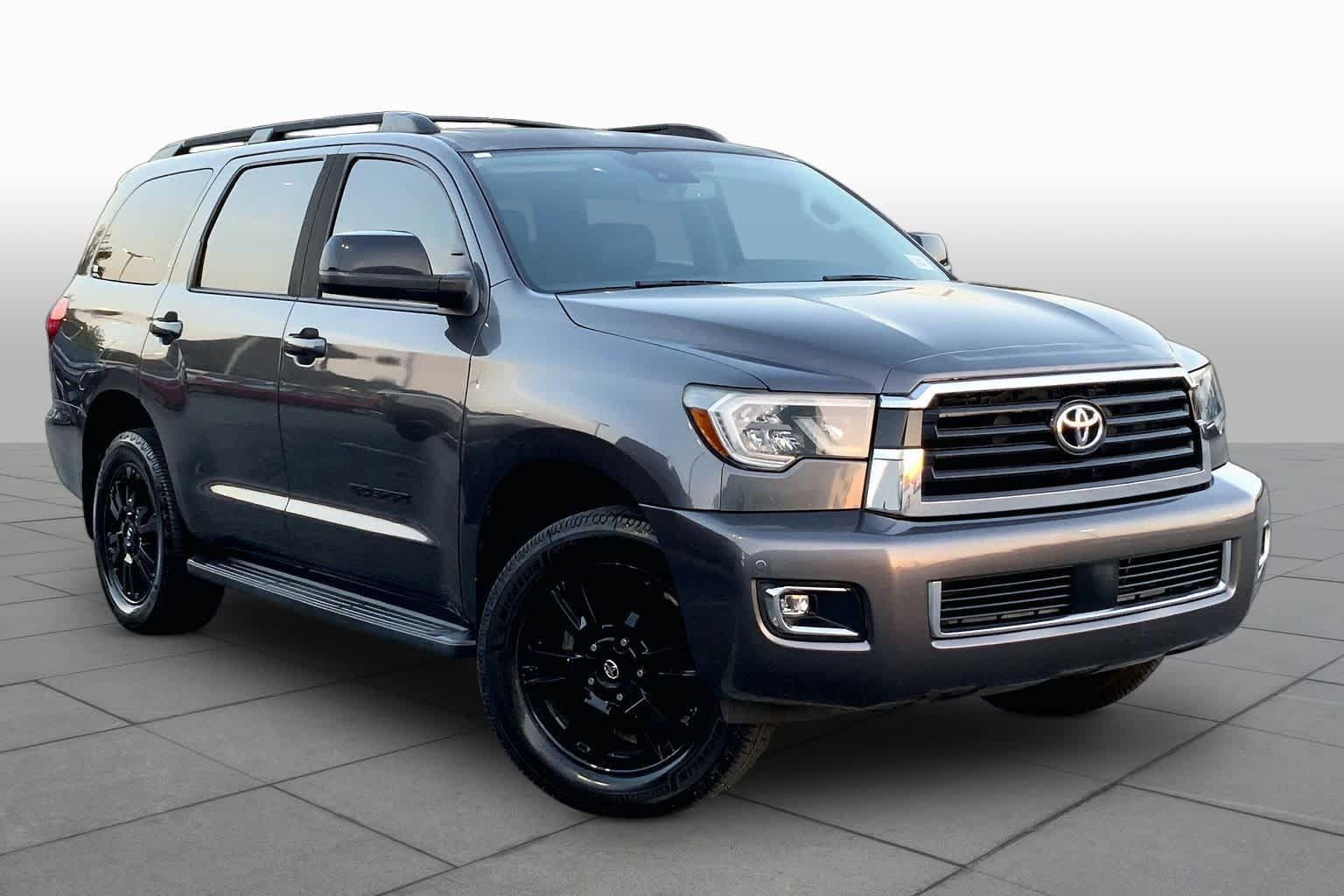 Used 2019 Toyota Sequoia TRD Sport w/ TRD Sport Premium Package AWD/4WD image 3
