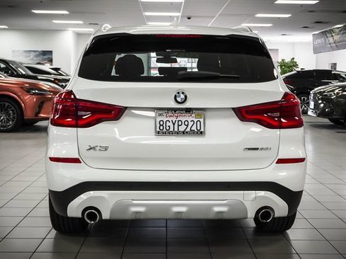 Used 2019 BMW X3 sDrive30i w/ Premium Package image 7