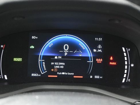 Used 2025 Toyota Camry LE w/ Convenience Package FWD image 26