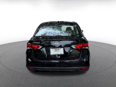 Used 2025 Nissan Versa SV FWD image 10
