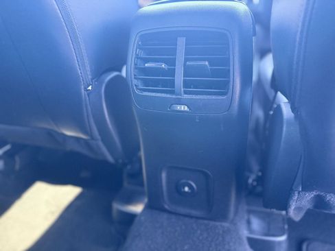 Used 2025 Ford Escape ST-Line Select AWD/4WD image 15