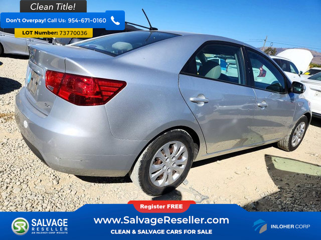 Used 2012 Kia Forte EX FWD image 4