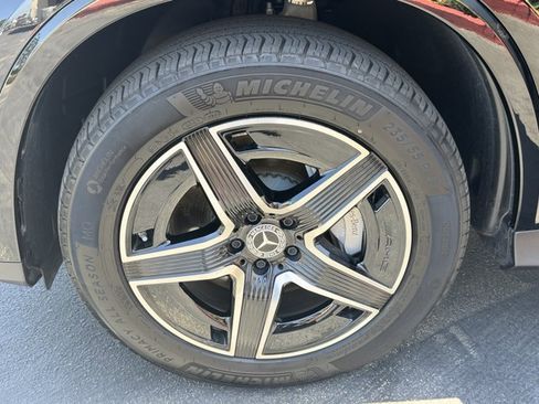 Used 2026 Mercedes-Benz GLC 300 image 15