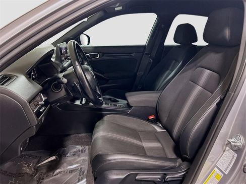 Used 2023 Honda Civic Sport image 17