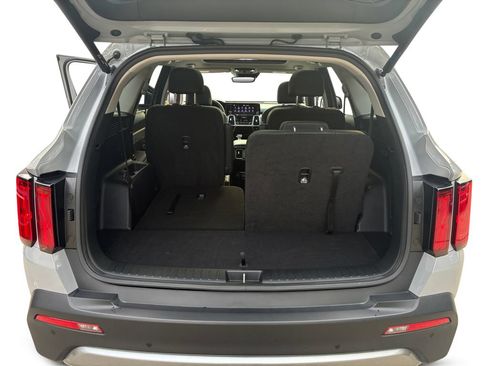 Used 2023 Kia Sorento SX Prestige AWD/4WD image 29