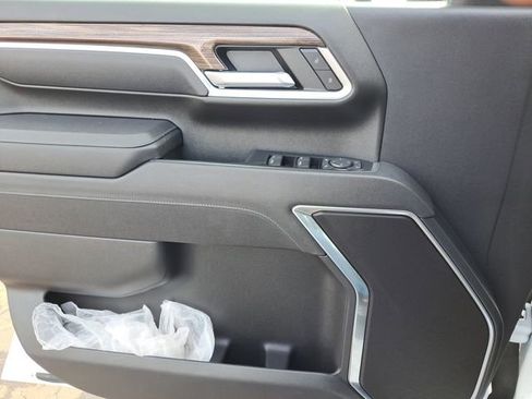 Used 2025 Chevrolet Silverado 3500 LT w/ Trail Boss Package image 19