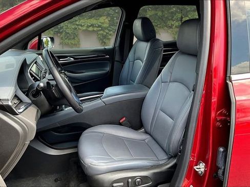 Certified 2023 Buick Enclave Essence w/ Experience Buick Package FWD image 21