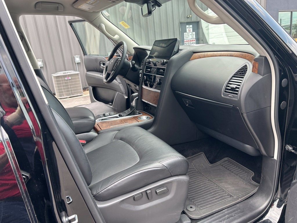 Certified 2024 Nissan Armada SL w/ Captain's Chairs Package RWD image 31