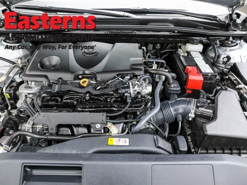 Used 2024 Toyota Camry SE image 7