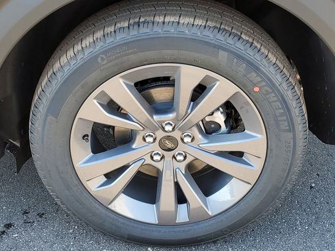 New 2026 Ford Explorer Active w/ Active Comfort Package image 37