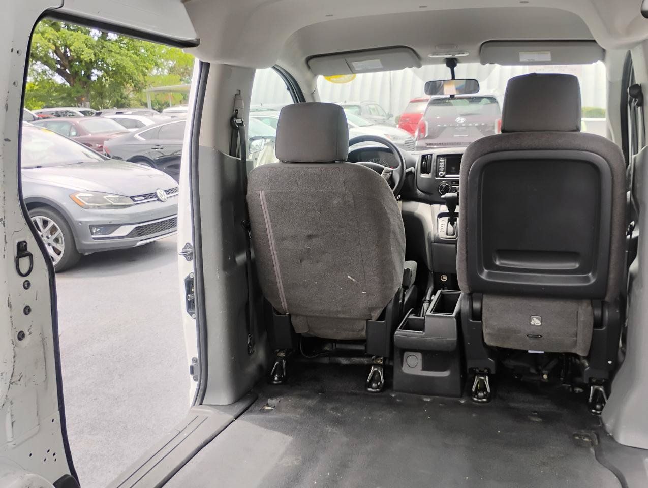 Used 2020 Nissan NV200 S w/ Back Door Glass Package FWD image 36