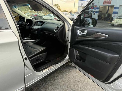 Used 2015 INFINITI QX60 AWD w/ Premium Package image 22