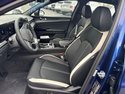 New 2026 Kia K5 GT-Line image 9