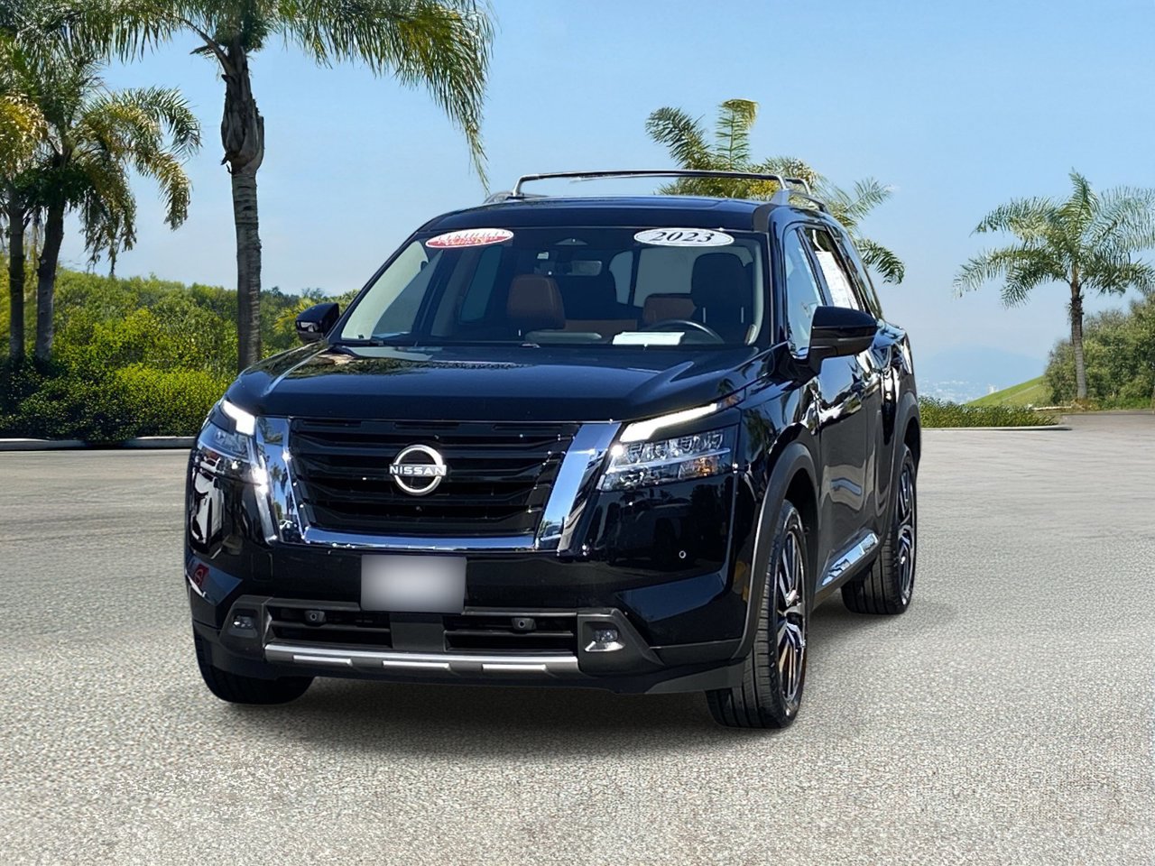 Certified 2023 Nissan Pathfinder Platinum w/ Cargo Package FWD image 7