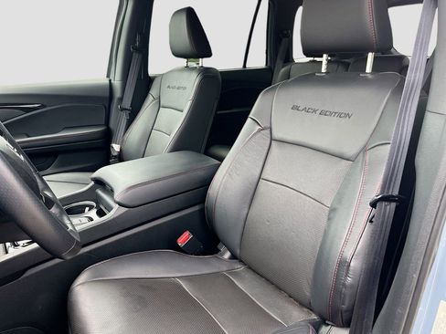 Used 2024 Honda Passport Black Edition image 22