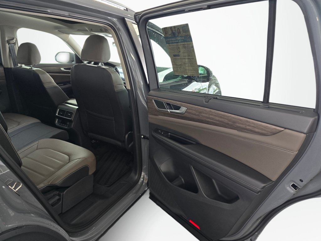 New 2026 Volkswagen Atlas SEL AWD/4WD image 35