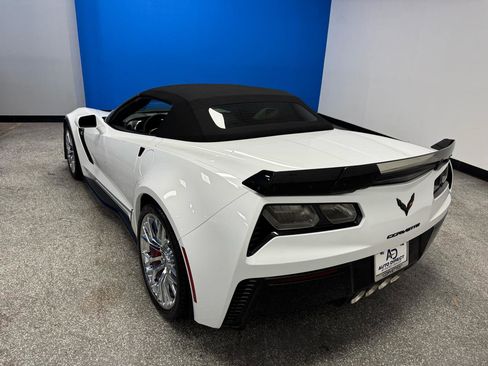 Used 2018 Chevrolet Corvette Z06 w/ Z07 Performance Package image 36
