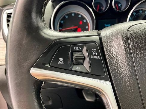 Used 2014 Buick Encore Convenience FWD image 19