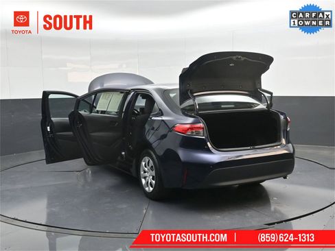 Used 2023 Toyota Corolla LE image 49
