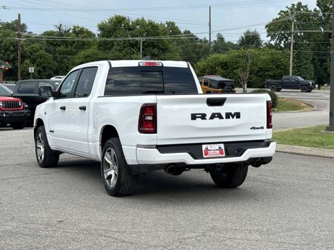 Used 2026 RAM 1500 Express AWD/4WD image 7