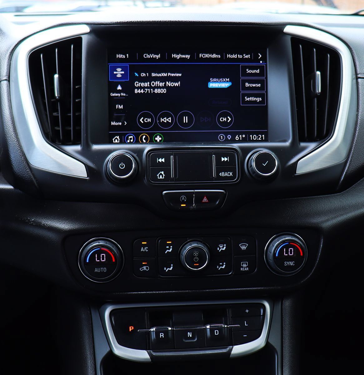 Used 2023 GMC Terrain SLT AWD/4WD image 45