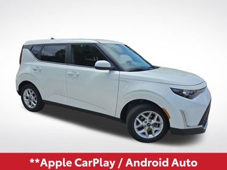 Used 2025 Kia Soul LX w/ LX Technology Package FWD video 3