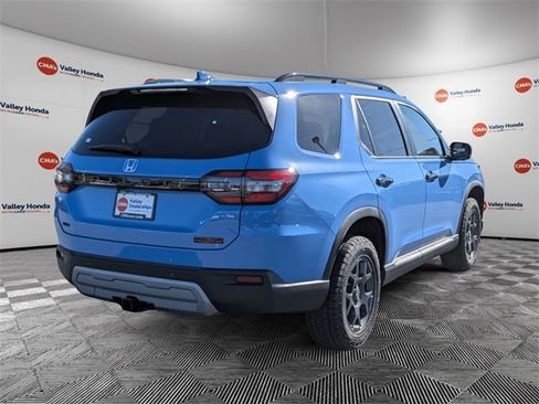 New 2025 Honda Pilot TrailSport image 5