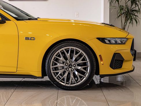 Used 2024 Ford Mustang GT Premium image 10